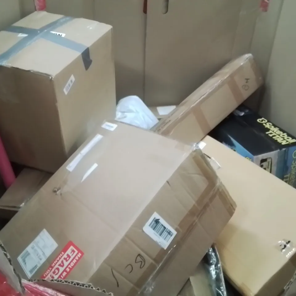 PALLET OF ASSORTED HOUSEHOLD GOODS AND PRODUCTS TO INCLUDE;SMART BATHROOM MIRROR,CEILING FAN WITH LIGHT,PILLOWS