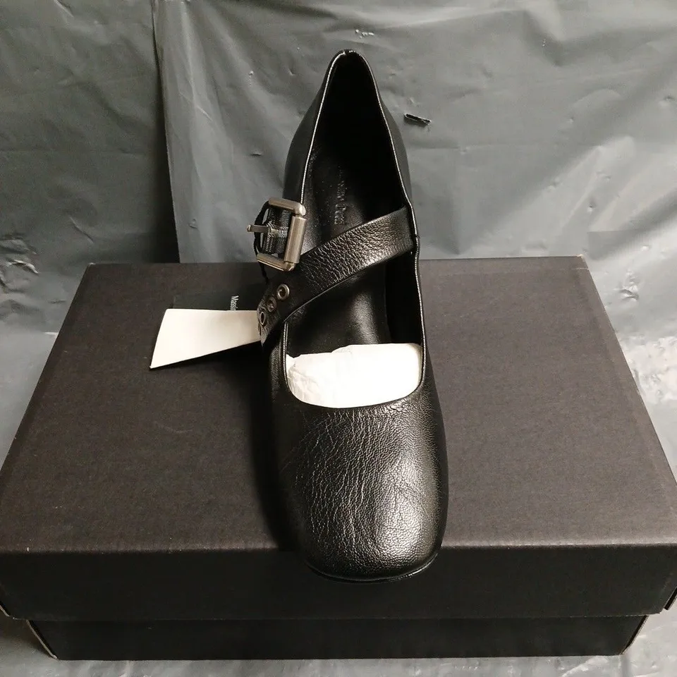 BOXED PAIR OF MASSIMO DUTTI HIGH HEEL BUCKLE STRAP SHOES - 4