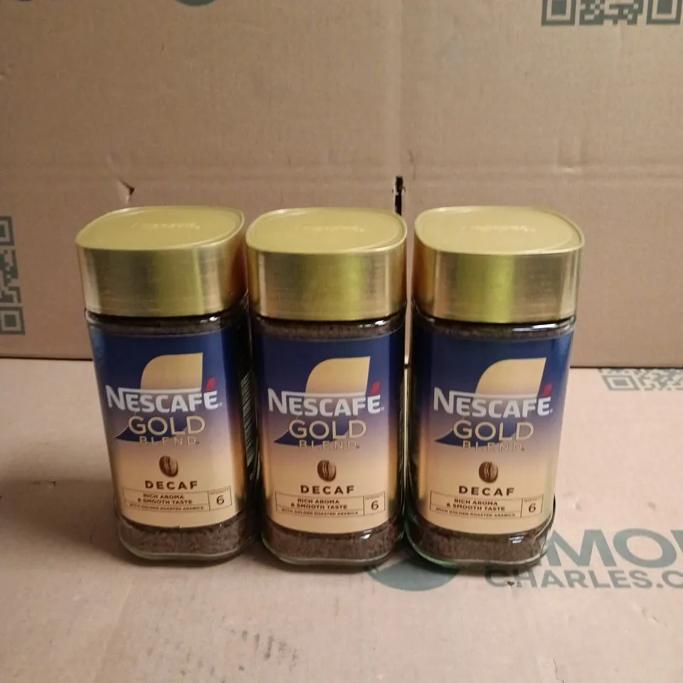 LOT OF 3 JARS OF NESCAFE GOLD BLEND DECAF COFFEE 190G PER JAR