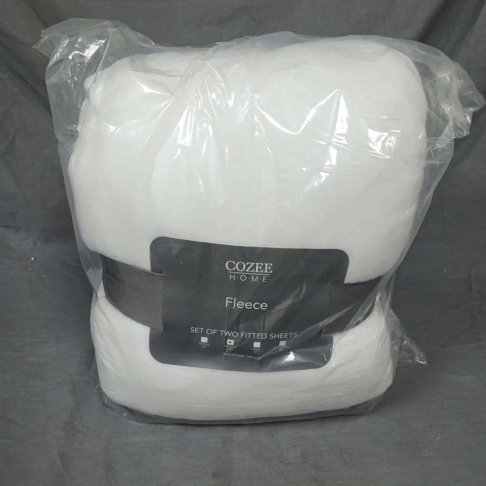 COZEE HOME SET OF TWO FLEECE FITTED SHEETS (DOUBLE)