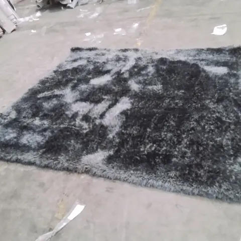 QUALITY DESIGNER AREA RUG - APPROXIMATELY 217X200