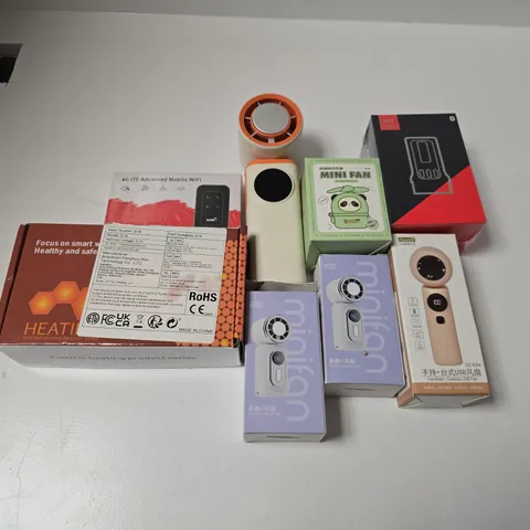 APPROXIMATELY 14 ASSORTED ELECTRICAL ITEMS TO INCLUDE POWERBOLT II, MINIFAN, 4G LT-ADVANCED MOBILE WIFI, ETC