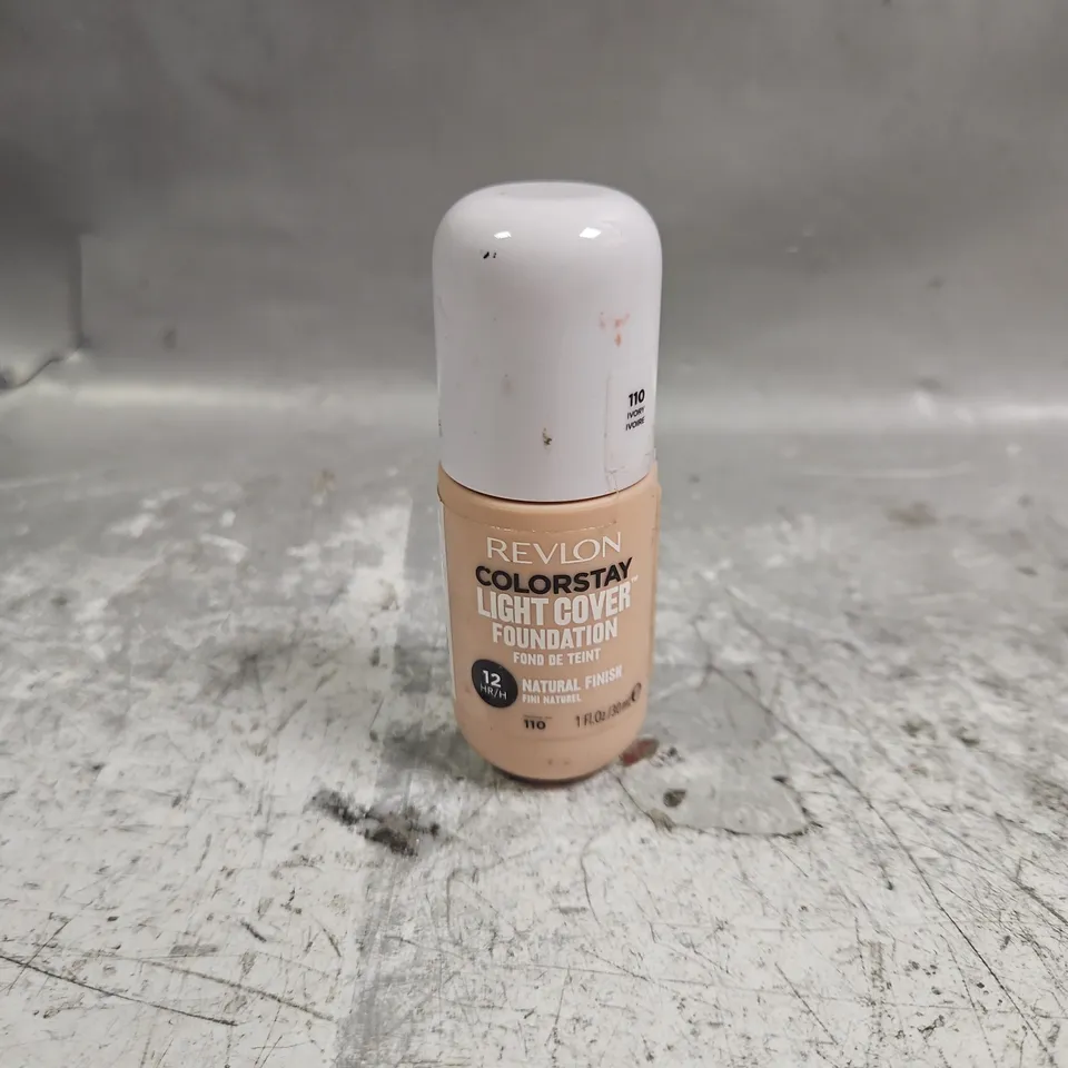 LOT OF APPROXIMATELY 70 REVLON COLOURSTAY LIGHT COVER 30ML FOUNDATIONS - 110 IVORY