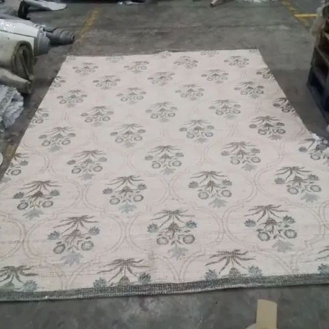 QUALITY DESIGNER AREA RUG - APPROXIMATELY 296x200
