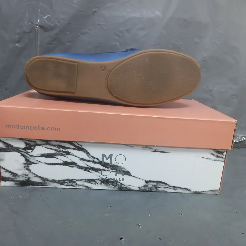 MODA IN PELLE FABIOLE LEATHER LOAFERS BLUE SIZE EU 40