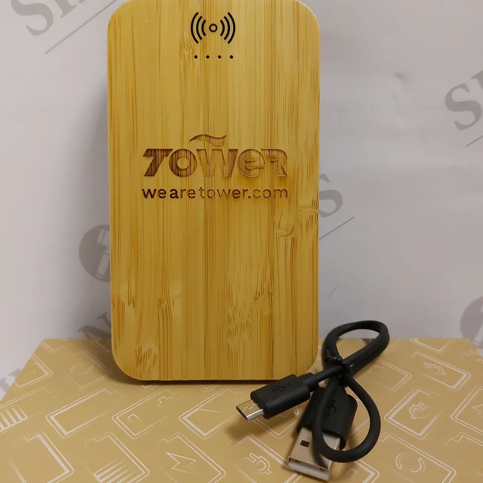 PF CONCEPT AVENUE BAMBOO AND FABRIC POWER BANK - 6000 MAH