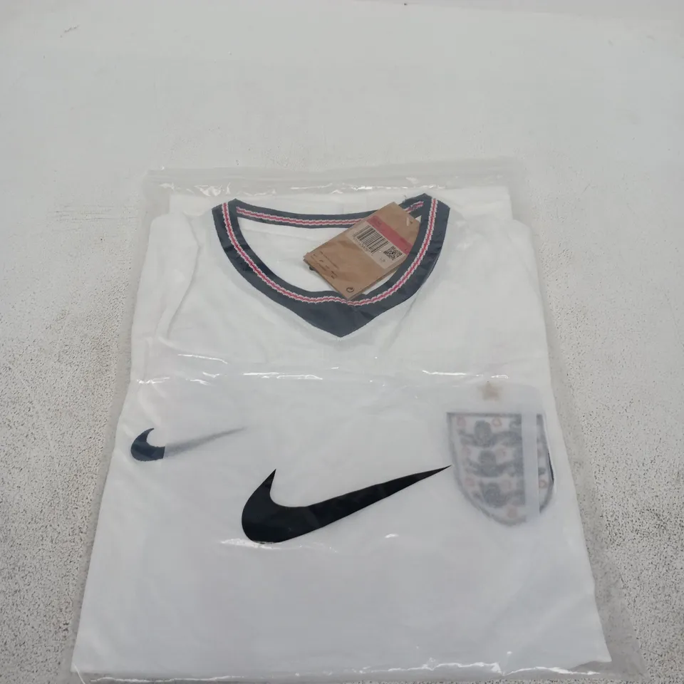 NIKE ENGLAND FOOTBALL SHIRT – SIZE L