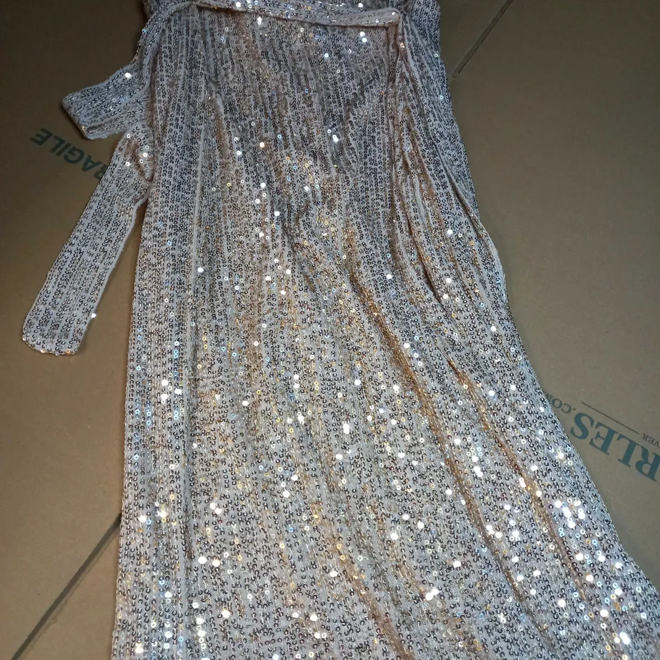 DESIGNER BLUSH SEQUIN DETAILED STRAPLESS STATEMENT MAXI DRESS - LARGE