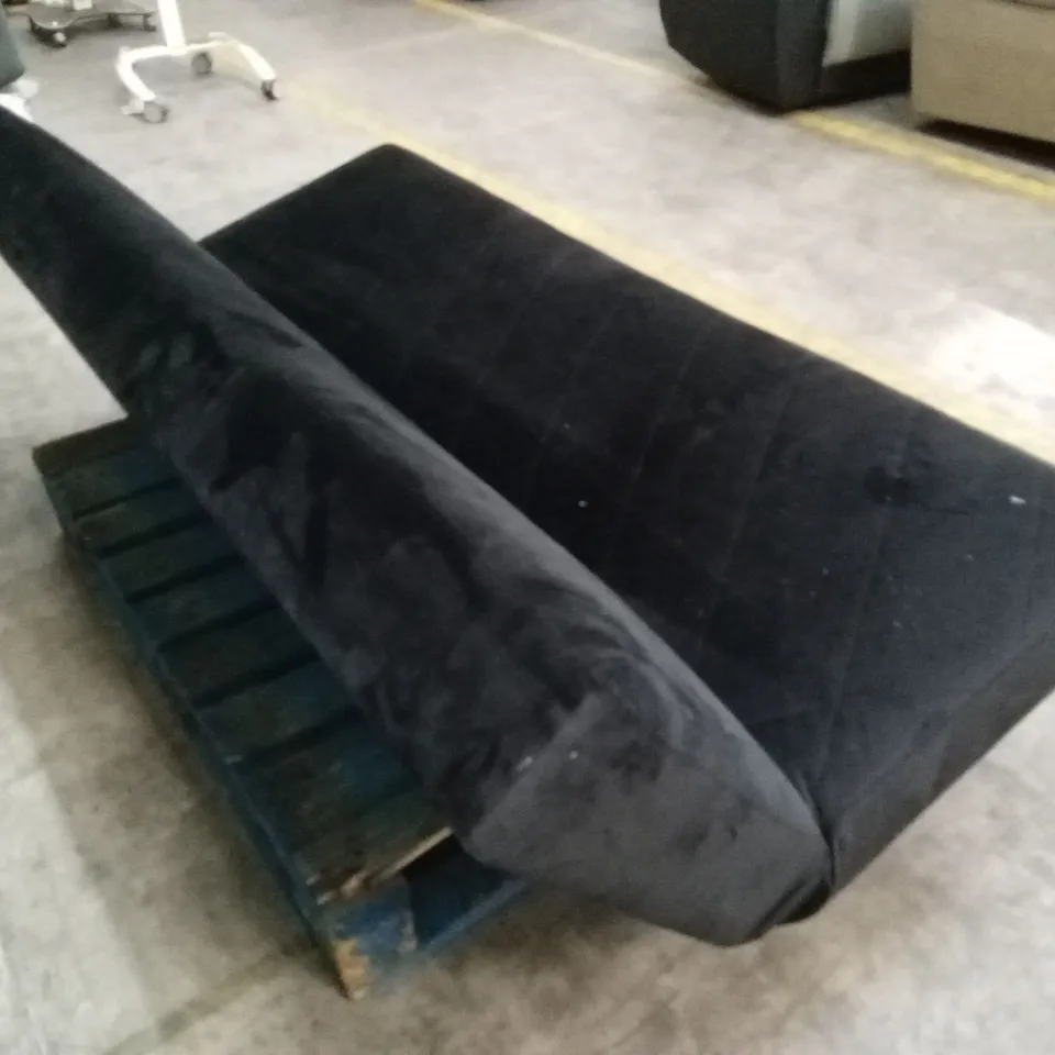 DESIGNER 3 SEATER VELVET FOLDING SOFA BED 