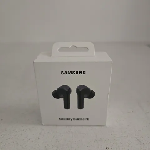 SAMSUNG GALAXY BUDS3 FE BOXED