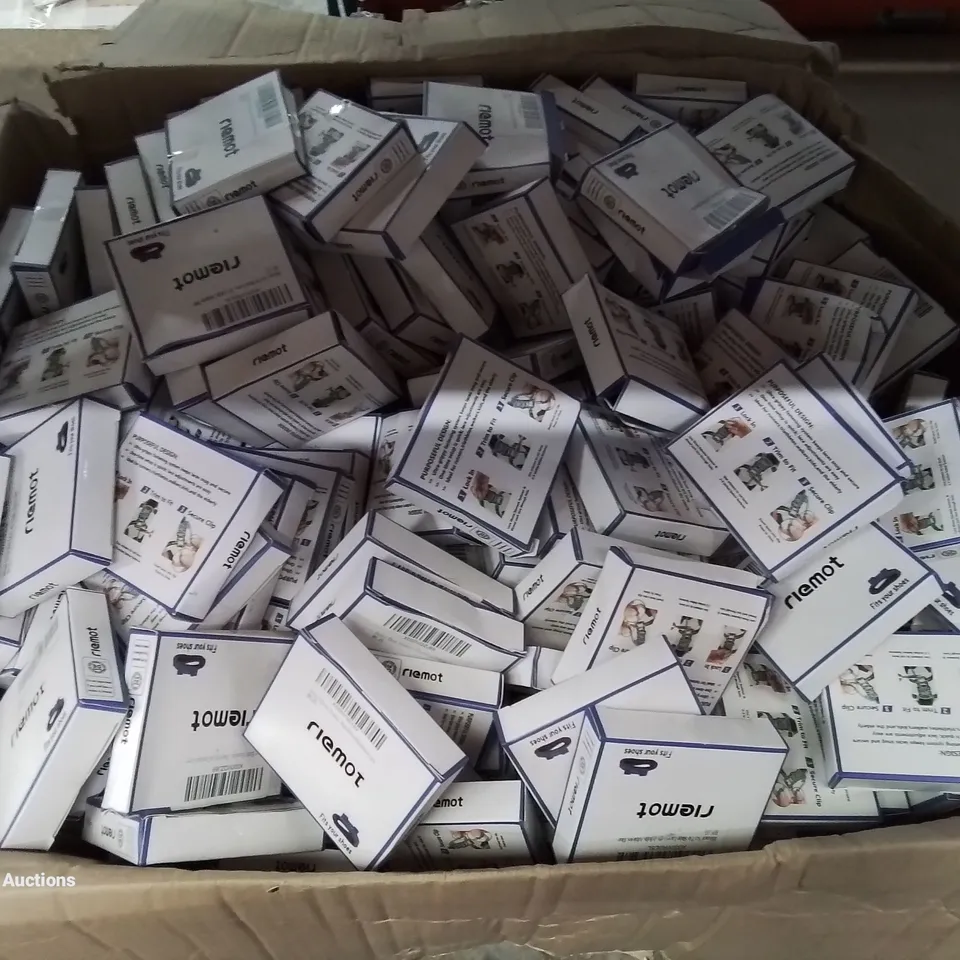 A BOX OF OVER 100 SHOE LACE FASTENERS 