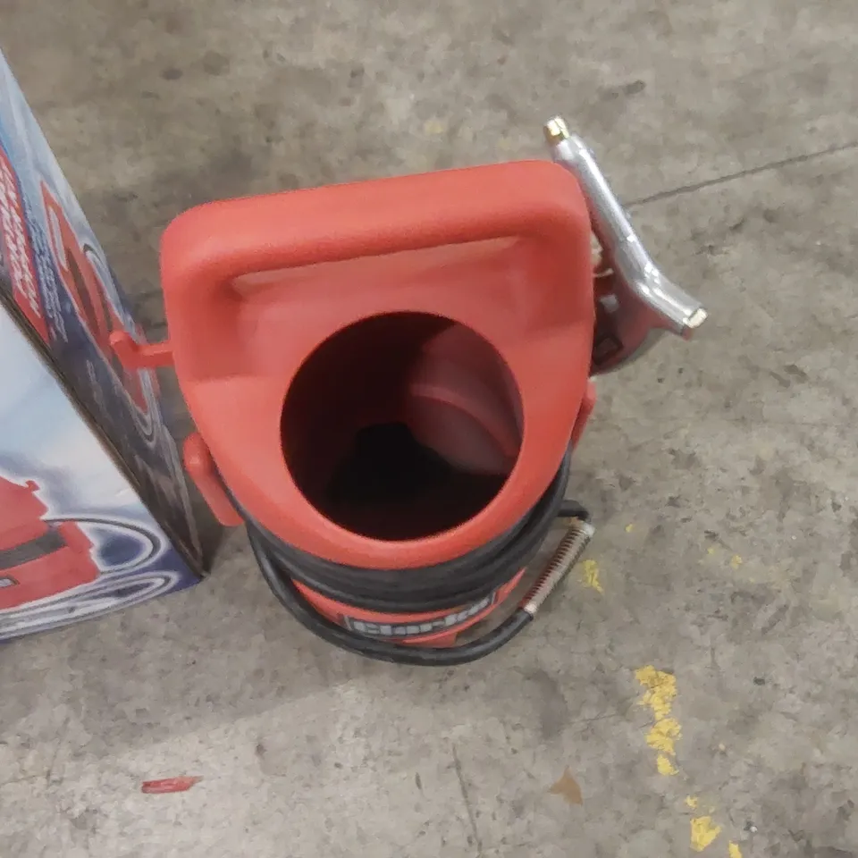 BOXED CLARKE CPSB1 PORTABLE SANDBLASTER