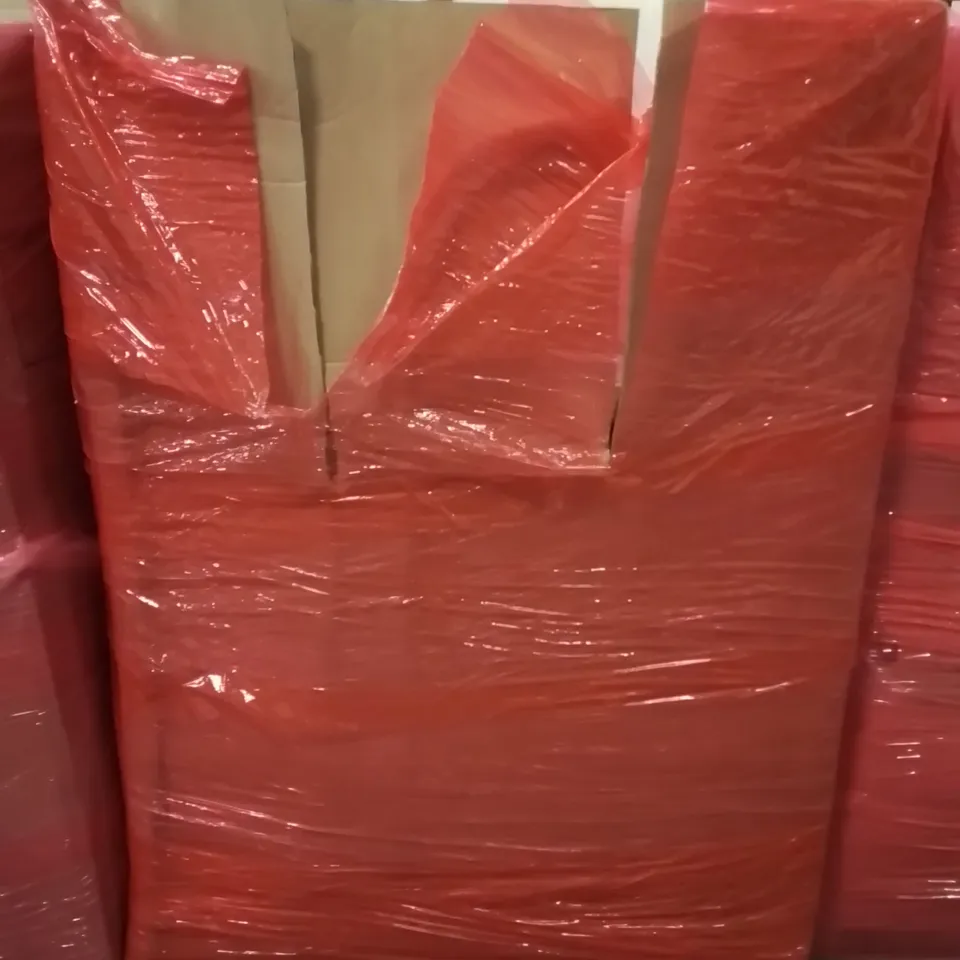 PALLET CONTAINING VARIOUS ASSORTED BOXED HOUSEHOLD ITEMS TO INCLUDE: OFFICE CHAIR, HIGH CHAIRS, PLAYPEN AND LOTS MORE UNMARKED BOXED ITEMS 