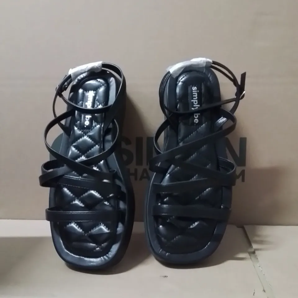 BOXED BRAND NEW APPROXIMATELY 6 SIMPLY BE PHEOBE WIDE SHOES BLACK SIZE 7