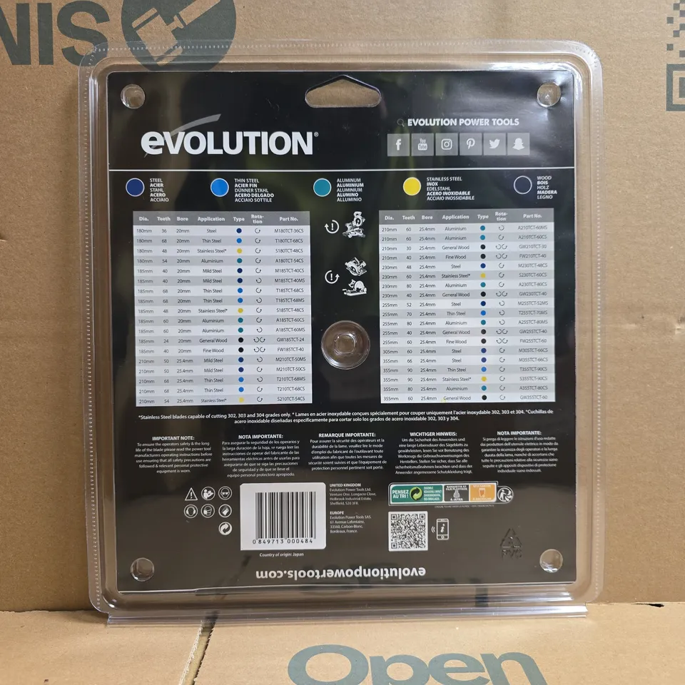 BOX OF APPROXIMATELY 20 X EVOLUTION POWER TOOLS ULTRA HIGH GRADE CARBIDE GENERAL PURPOSE WOOD CUTTING CIRCULAR SAW BLADES - SUITABLE FOR 9" (230MM) SAWS