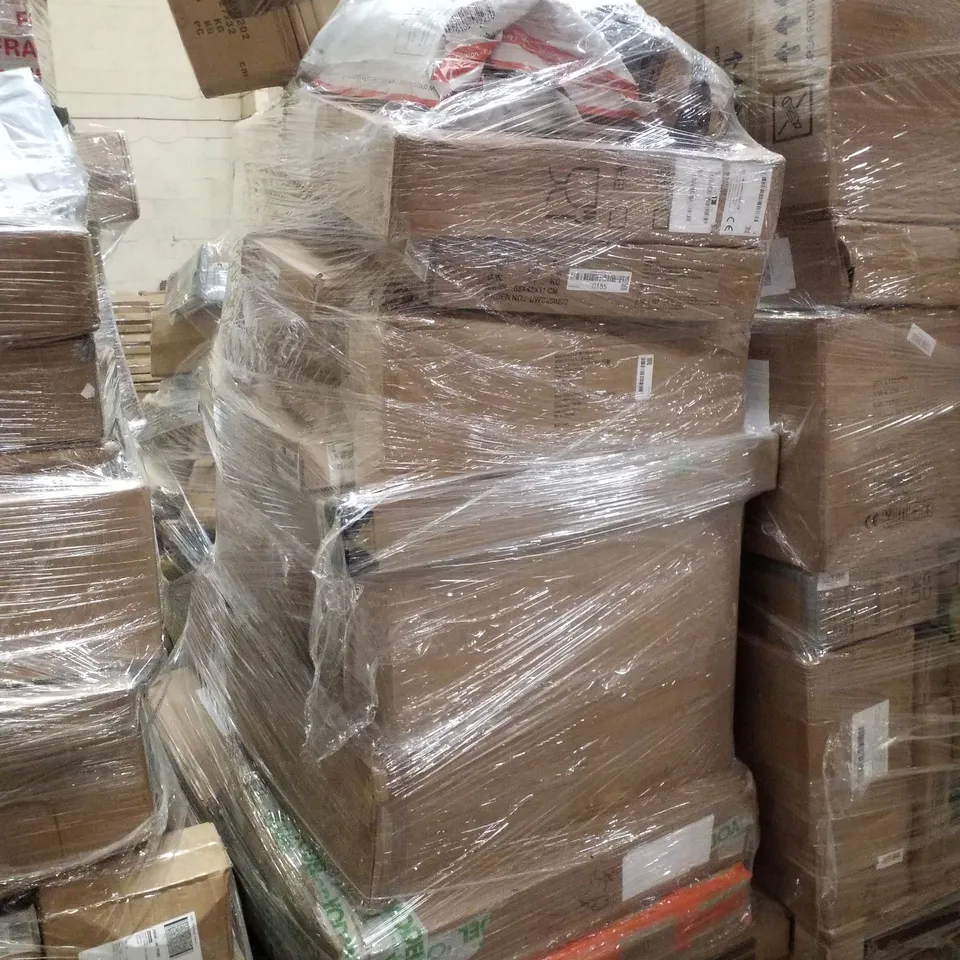 PALLET CONTAINING ASSORTED PRODUCTS INCLUDING STORAGE BOXES & BAR STOOL