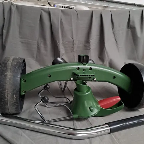 BOXED PLANT POT MOVER IN GREEN