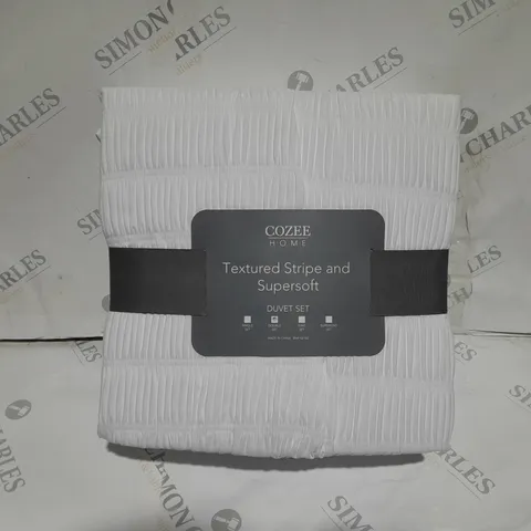 BOXED SUPERSOFT BY COZEE HOME TEXTURED STRIPE DUVET SET IN WHITE - DOUBLE 