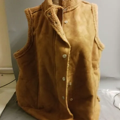 WYNNE COLLECTION LADIES FAUX SUEDE GILET WITH FLEECE LINING DARK CAMEL SIZE XXL