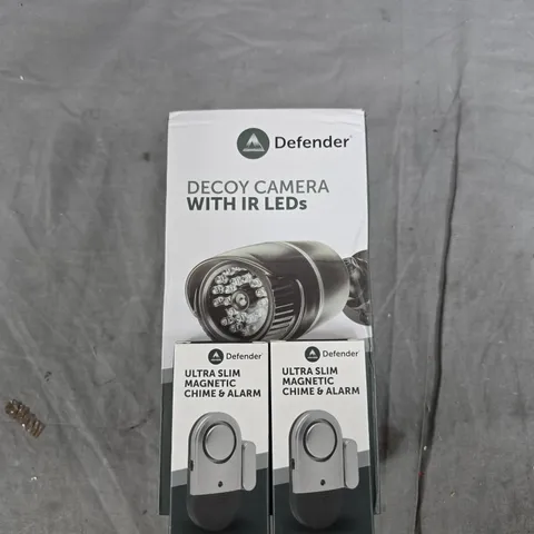 DEFENDER DECOY CAMERA WITH IR LEDS – BOXED KIT WITH 2 ULTRA SLIM MAGNETIC CHIME & ALARM BOXES