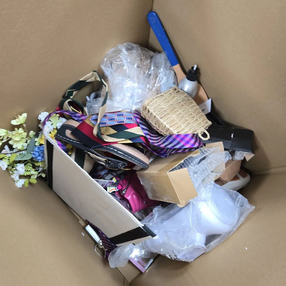 BOX OF APPROXIMATELY 15 ASSORTED ITEMS TO INCLUDE SHOES, ARTIFICIAL FLOWERS AND KITCHEN APPLIANCES 