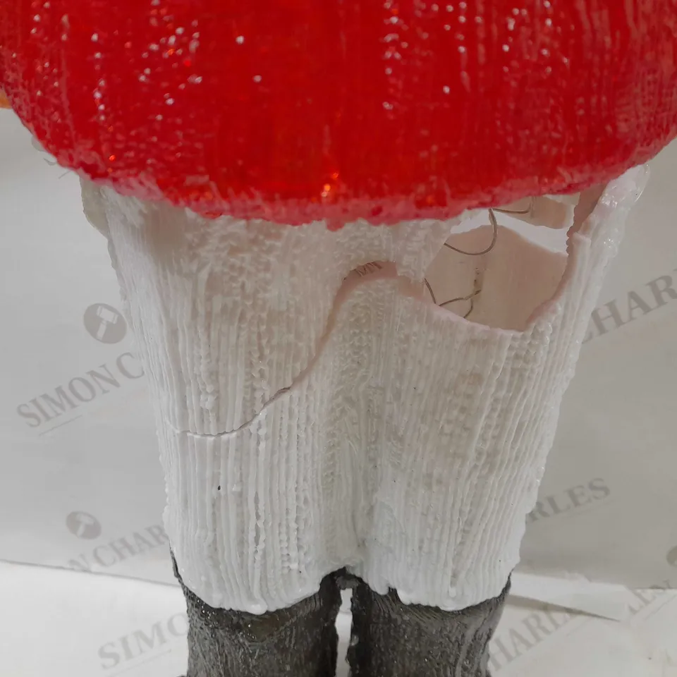 93CM NUTCRACKER WITH TIMER-ICE WHITE LEDS