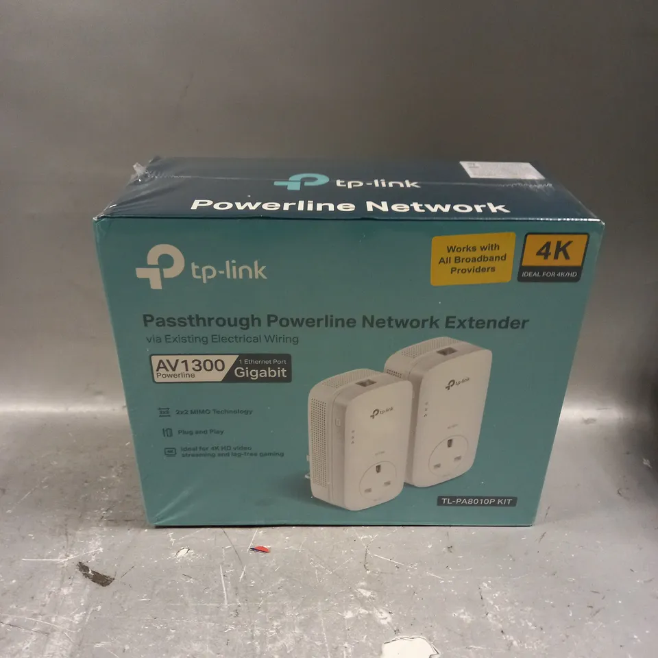 SEALED TP-LINK PASSTHROUGH POWERLINE NETWORK EXTENDER TL-PA8010P KIT