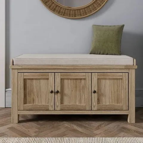 BOXED OLNEY HALLWAY BENCH - OAK EFFECT (1 BOX)