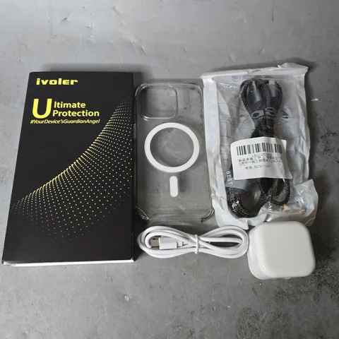 APPROXIMATELY 15 ASSORTED ITEMS TO INCLUDE - PHONE CASES , USB TO USB-C ETC