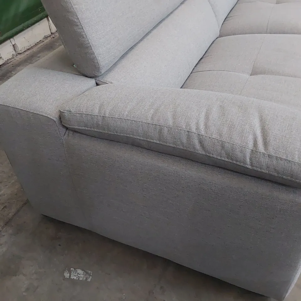 DESIGNER ITALIAN STYLE FOUR SEATER SOFA WITH ADJUSTABLE HEADRESTS GREY FABRIC