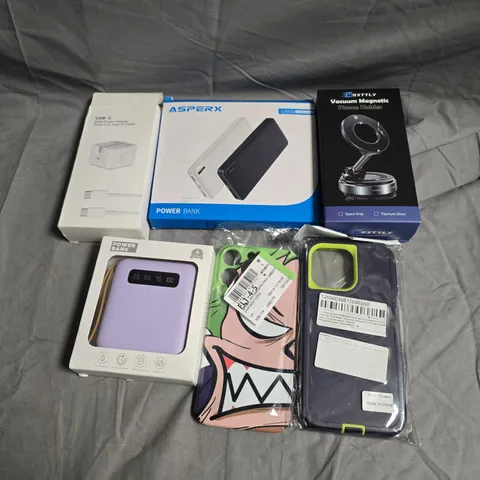 APPROXIMATELY 15 ASSORTED SMARTPHONE ACCESSORIES TO INCLUDE CHARGING CABLES, POWERBANKS, PHONE CASES ETC