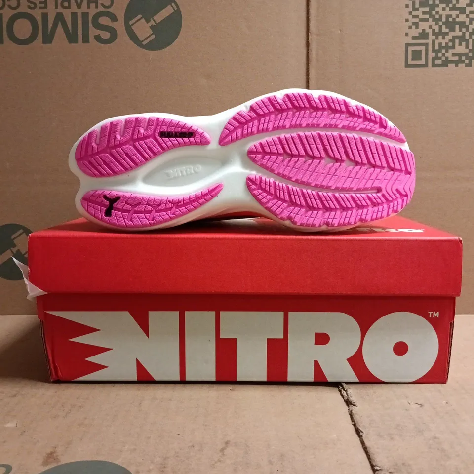 BOXED PAIR OF PUMA VELOCITY NITRO 4 TRAINERS IN WHITE/GLOWING RED-PINK SIZE UK 3.5