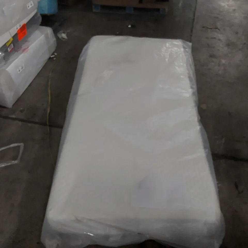 QUALITY BAGGED ROLLED FOAM RANGE SILENTNIGHT 7-ZONE ROLLED MEMORY MATTRESS - 90CM SINGLE