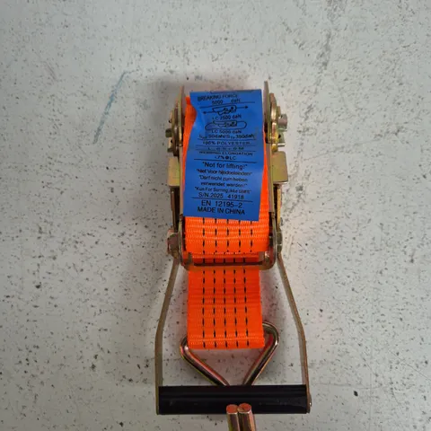 ORANGE RATCHET TIE-DOWN STRAP WITH HOOKS – 5,000 DAN EN 12195-2 (NOT FOR LIFTING)