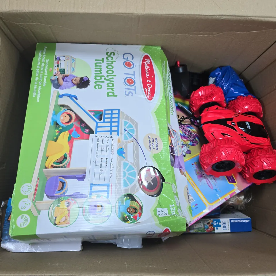 APPROXIMATELY 10 ASSORTED TOYS & GAMES PRODUCTS TO INCLUDE UNICORN DASH, BEAUTIFY ACCESSORIZE KIT, SCHOOLYARD TUMBLE, ETC