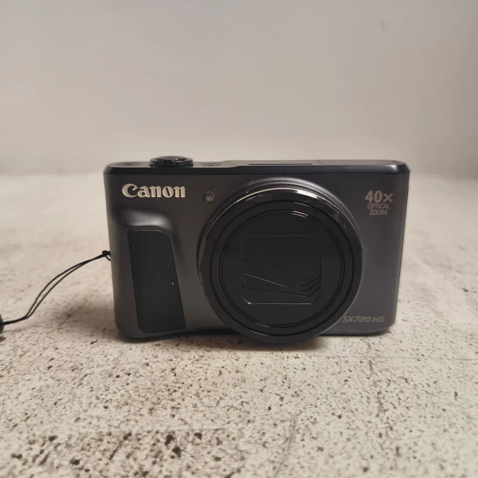 CANON SX720 HS CAMERA