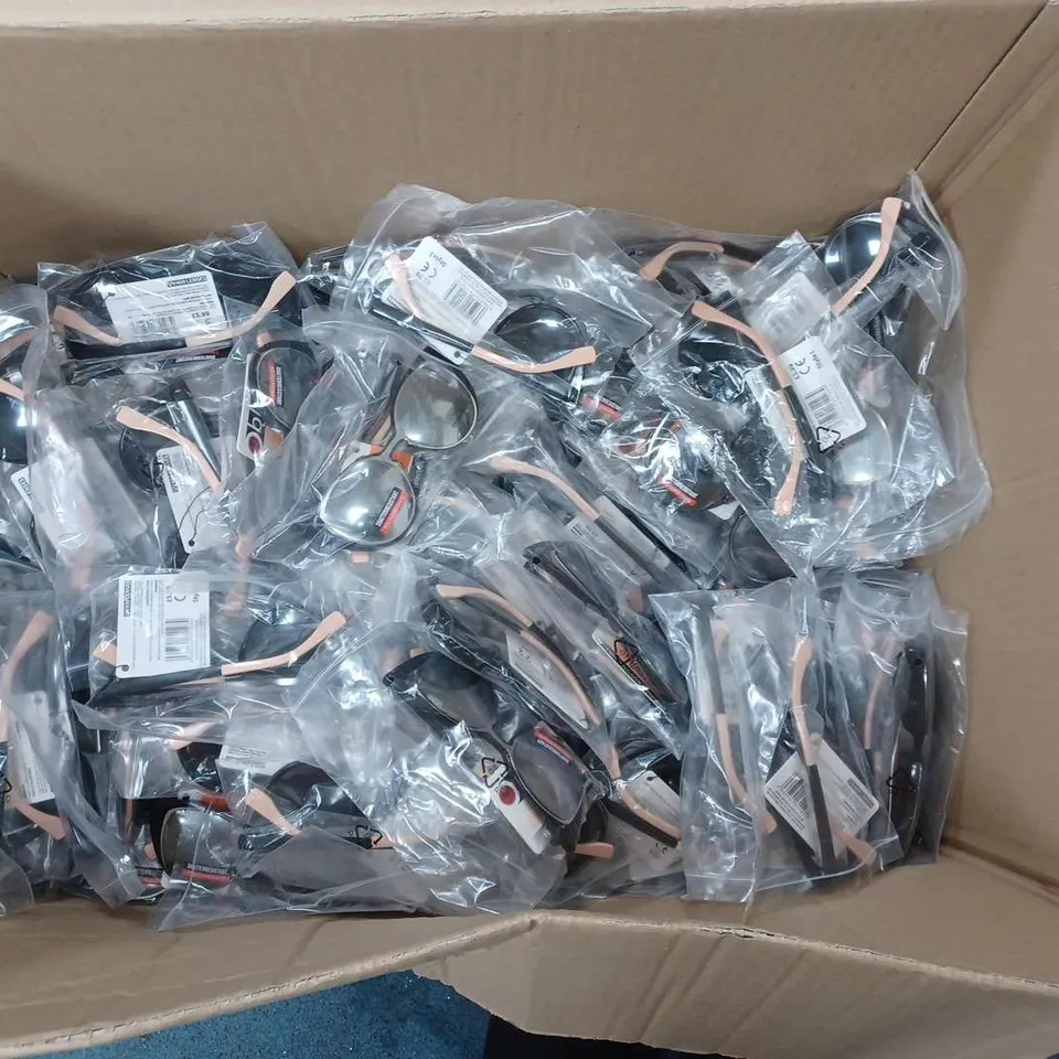 APPROXIMATELY 50 PAIRS OF FASHION SUNGLASSES