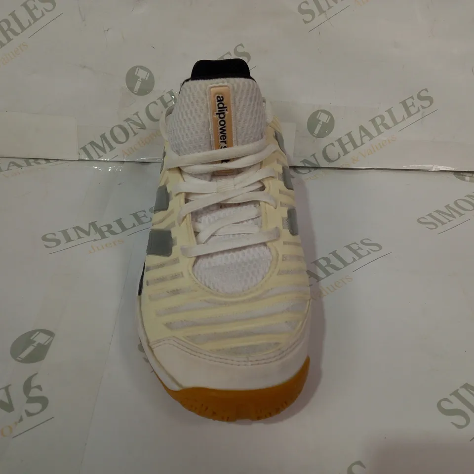 PAIR OF ADIDAS TRAINERS IN CREAM UK SIZE 5.5