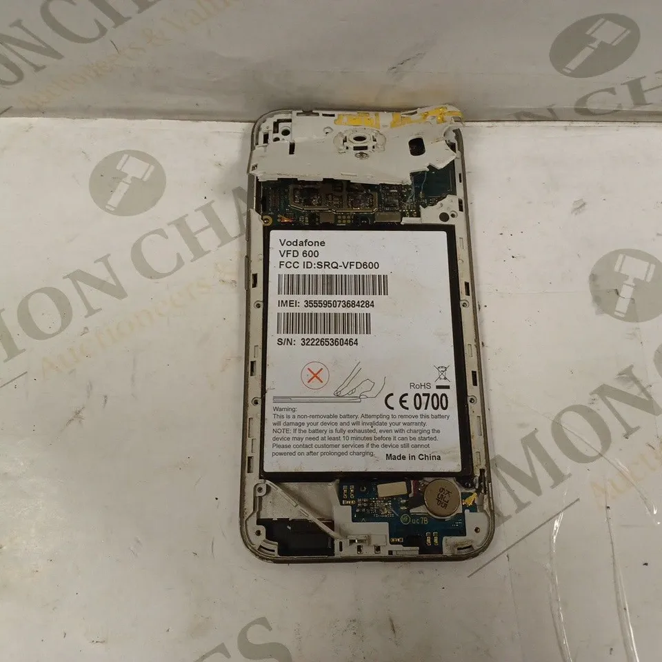 VODAFONE SMART PHONE VFD 600