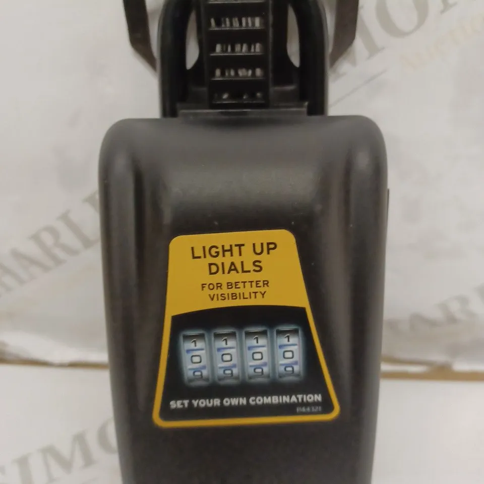 MASTER LOCK LIGHT UP DIALS KEY SAFE