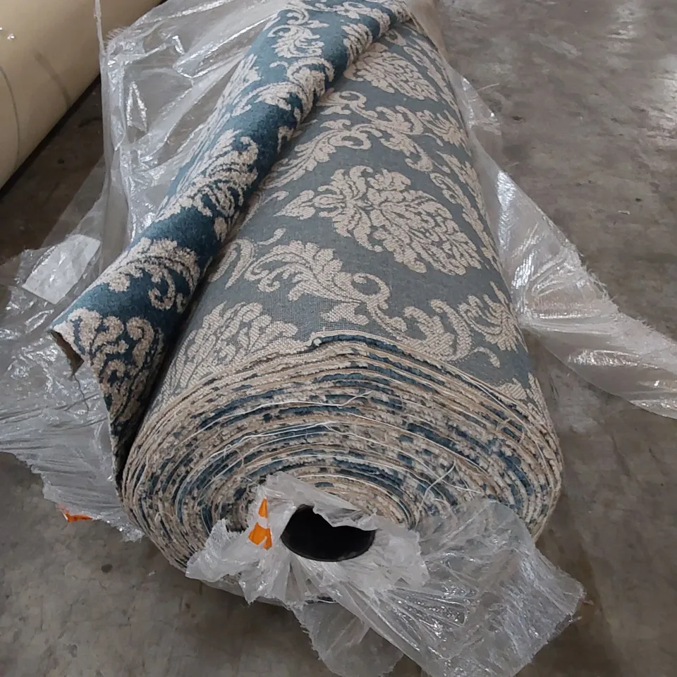 ROLL OF QUALITY ALABAMA DAMASK DARK BLUE/LIGHT GREY CARPET // SIZE: APPROXIMATELY 4 X 25m