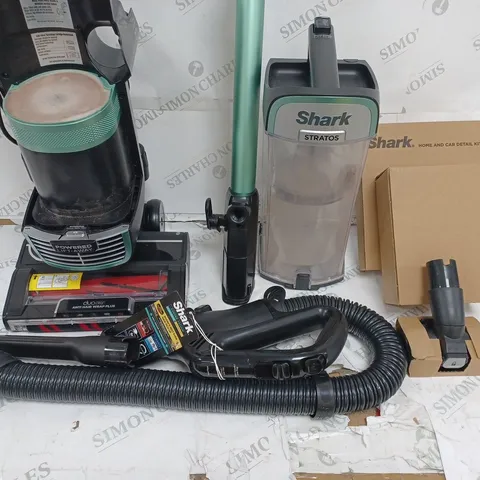 SHARK STRATOS UPRIGHT VACUUM CLEANER WITH PET-TOOL & CAR KIT NZ860UK - COLLECTION ONLY