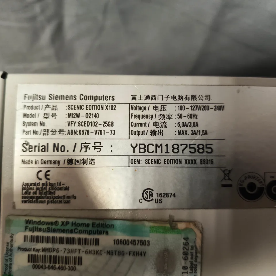 FUJITSU SIEMENS SCENIC EDITION X102 DESKTOP PC (M12W-D2140)