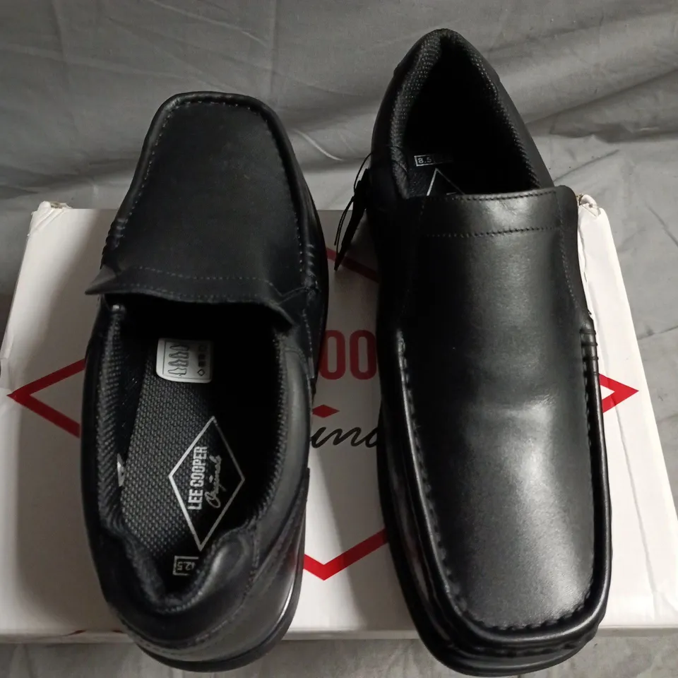 LEE COOPER WALTHAM SLIP MEN'S BLACK LEATHER SLIP-ON SHOES UK 8.5