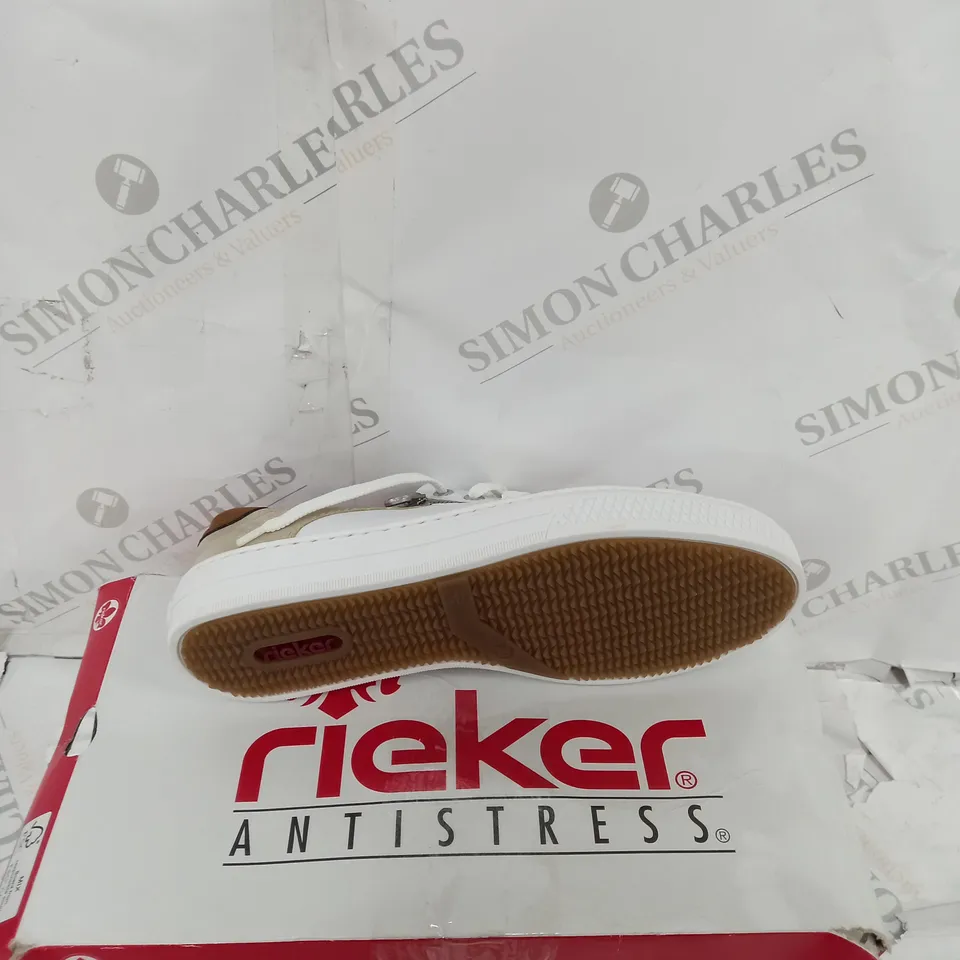 RIEKER SIDE ZIP TRAINER IN WHITE SIZE 6 