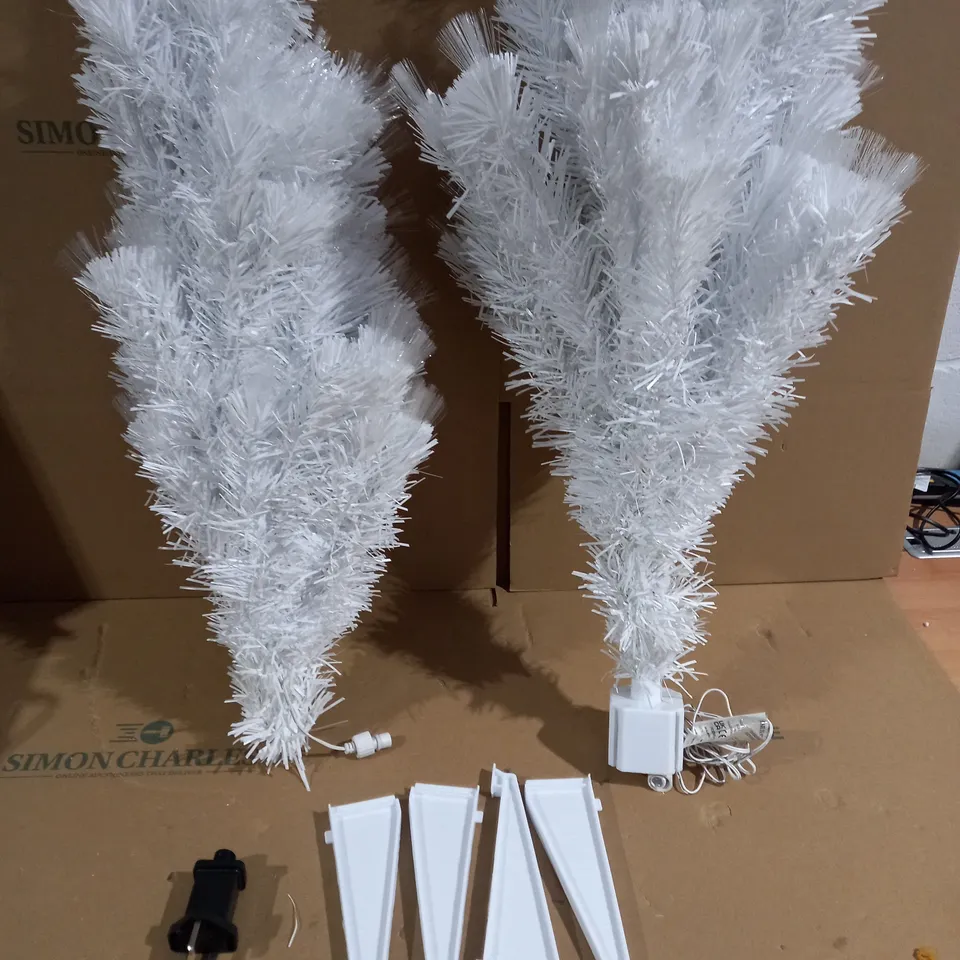 FESTIVE 5FT WHITE FIBRE OPTIC CHRISTMAS TREE WITH STAR TOPPER RRP £112.99