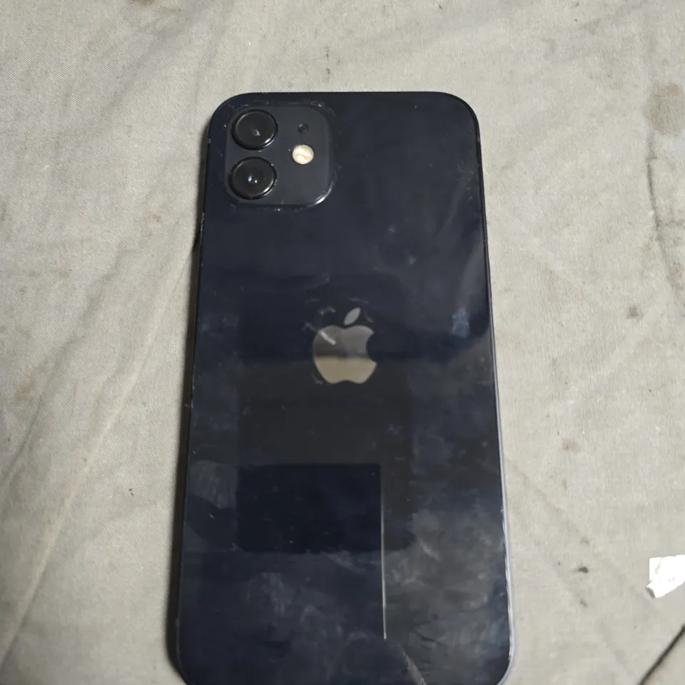 APPLE IPHONE 12 SMARTPHONE