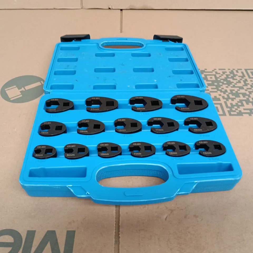TQOQT CR-MO SET IN BLUE CASE