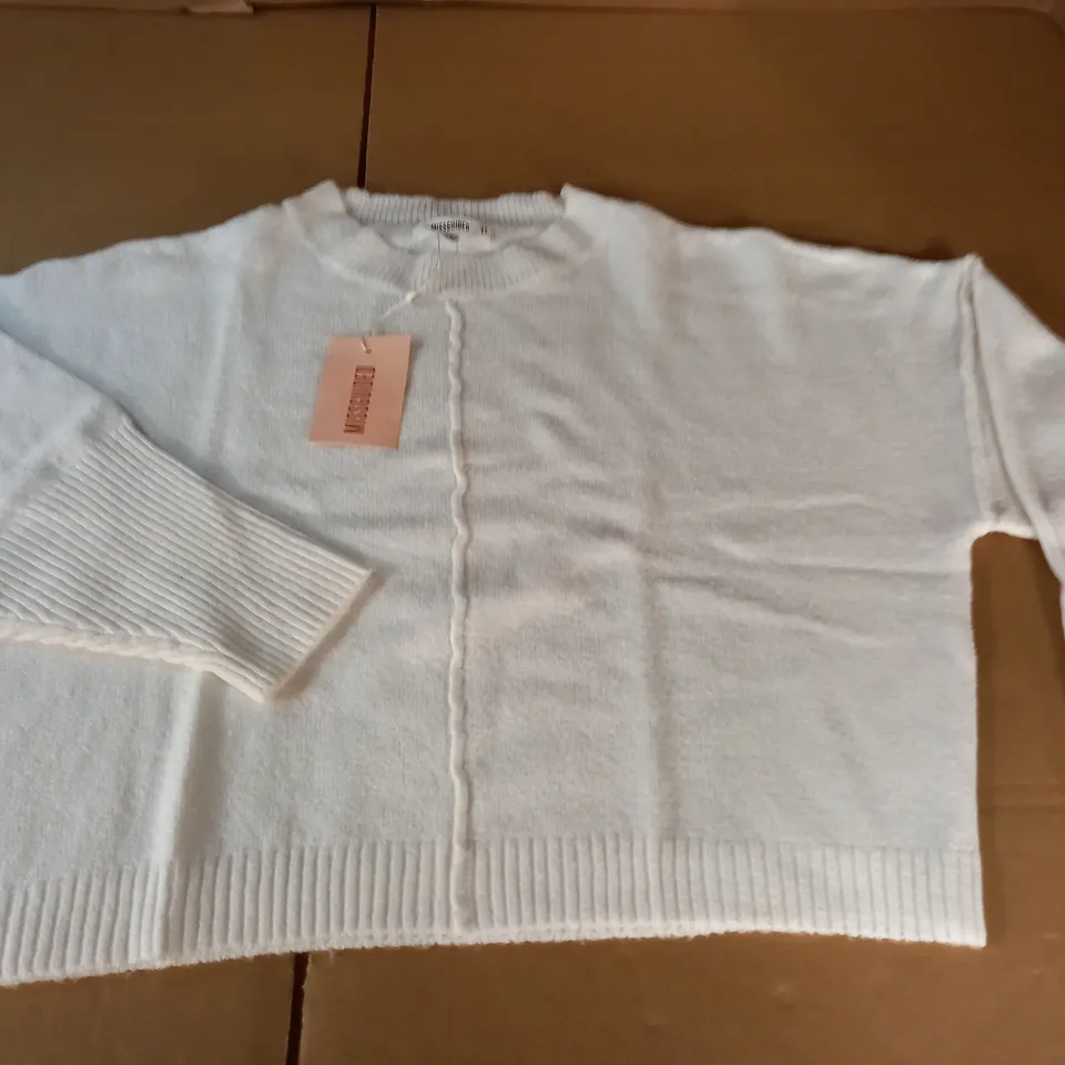 MISSGUIDED SEAM FRONT JUMPER IN WHITE - UK 10/12