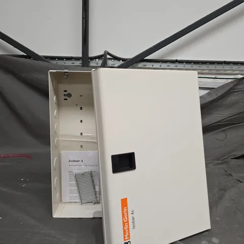 BOXED MERLIN GERIN ISOBAR 4C MGN28DE